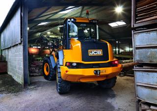 Колесни товарачи JCB 417 HT