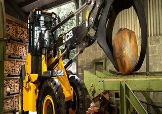 Колесни товарачи JCB 417 HT