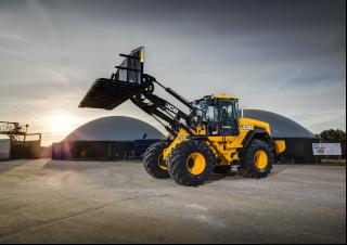 Колесни товарачи JCB 435S
