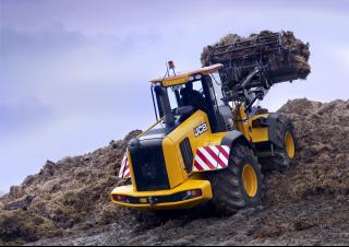 Колесни товарачи JCB 435S