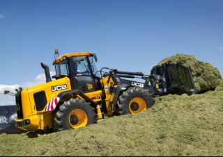 Колесни товарачи JCB 435S