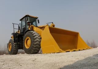 Колесни товарачи SEM 656D 