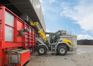 Колесни товарачи Kramer 8145T
