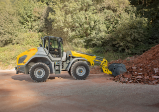 Колесни товарачи Kramer 8145T
