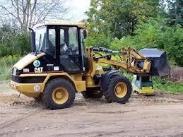 Колесни товарачи Caterpillar 906