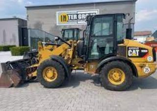 Колесни товарачи Caterpillar 906 H