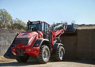 Колесни товарачи Weidemann 9080