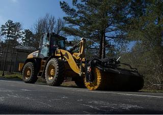 Колесни товарачи Caterpillar 918M