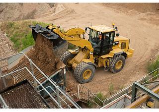 Колесни товарачи Caterpillar 938M