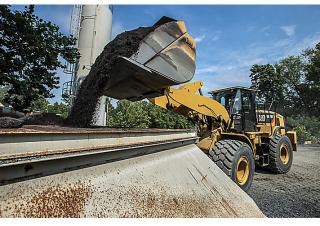 Колесни товарачи Caterpillar 950M