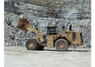 Колесни товарачи Caterpillar 988K