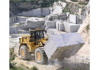 Колесни товарачи Caterpillar 988K