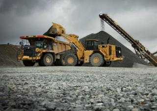 Колесни товарачи Caterpillar 988K XE