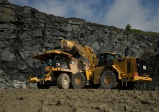 Колесни товарачи Caterpillar 988K XE