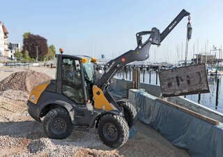 Колесни товарачи Mecalac AF1050