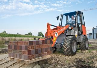 Колесни товарачи weycor AR 40