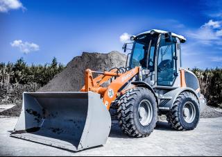 Колесни товарачи weycor AR 440