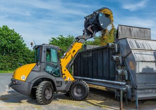 Колесни товарачи Mecalac AT1050
