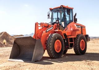 Колесни товарачи Doosan DL250-5