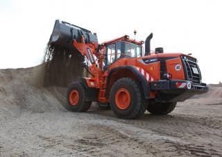 Колесни товарачи Doosan DL350-5