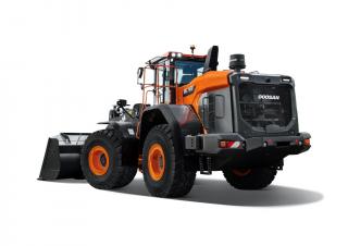 Колесни товарачи Doosan DL420-7