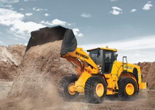 Колесни товарачи Hyundai HL960XT