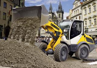 Колесни товарачи Liebherr L 506 Compact