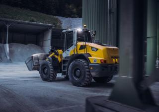 Колесни товарачи Liebherr L 538