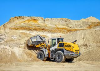 Колесни товарачи Liebherr L 556 XPower
