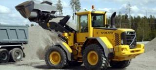 Колесни товарачи Volvo L90F
