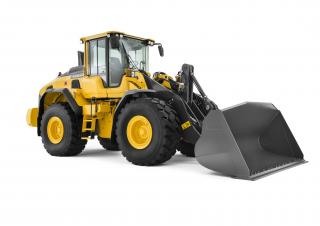 Колесни товарачи Volvo L120H