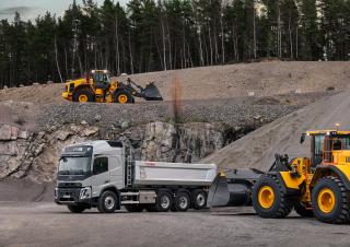Колесни товарачи Volvo L150 