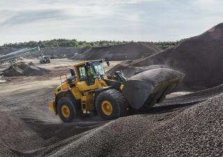 Колесни товарачи Volvo L150H 