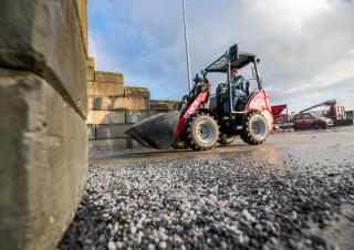 Колесни товарачи Manitou MLA 2-25 H
