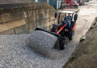 Колесни товарачи Manitou MLA 2-25 H