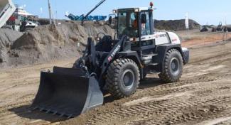 Колесни товарачи Terex TL 210