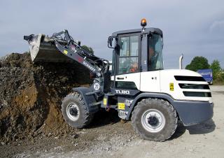 Колесни товарачи Schaeff TL 80