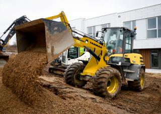 Колесни товарачи Yanmar V 100