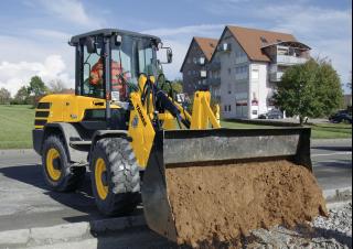 Колесни товарачи Yanmar V 100