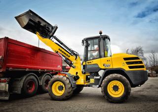 Колесни товарачи Yanmar V 120