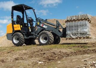 Колесни товарачи Giant V 452 T X-TRA HD