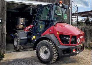 Колесни товарачи Yanmar V7
