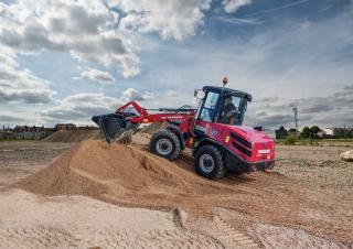 Колесни товарачи Yanmar V80