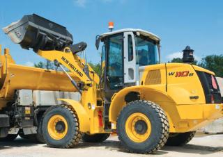 Колесни товарачи New Holland W110B