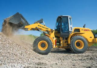 Колесни товарачи New Holland W130B