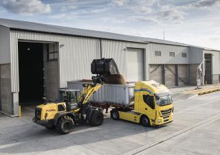 Колесни товарачи New Holland W170D LR