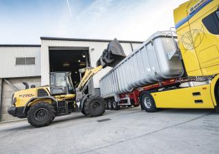Колесни товарачи New Holland W170D LR