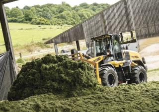 Колесни товарачи New Holland W170D LR