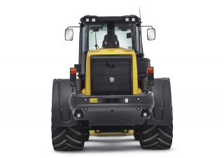 Колесни товарачи New Holland W170D LR