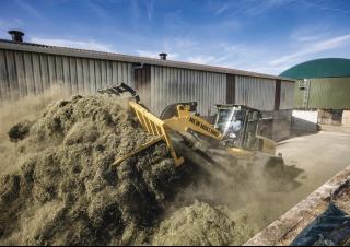 Колесни товарачи New Holland W170D LR